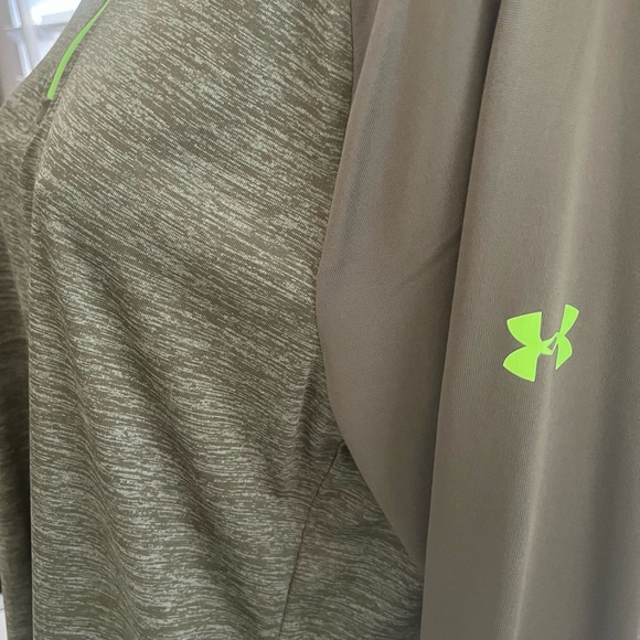 Under Armour Tech 2.0 1/4 Zip Training Breathable Shirt Mens Sz. M - Picture 9 of 10
